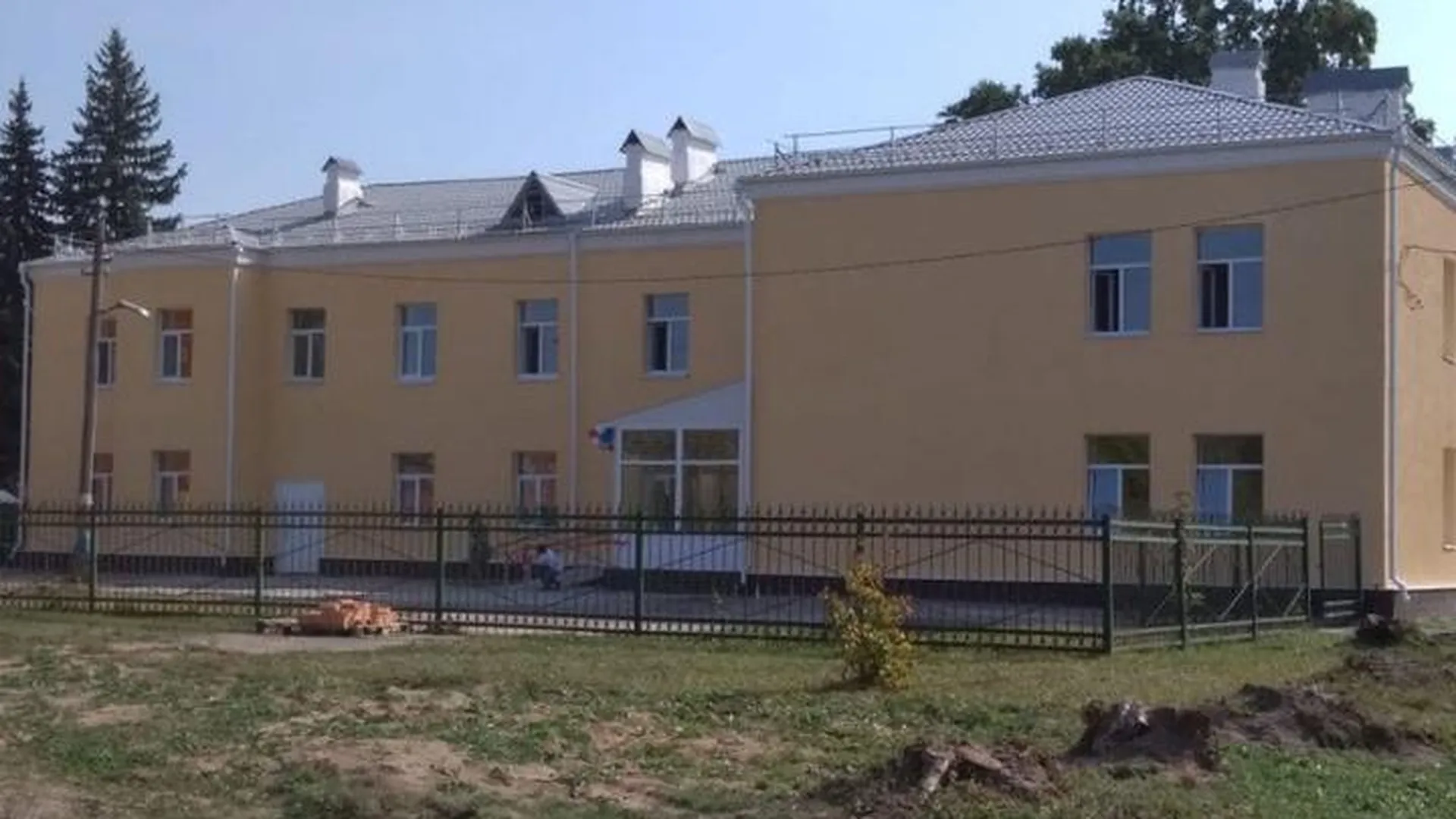 Детскую поликлинику открыли в Куровском после капремонта