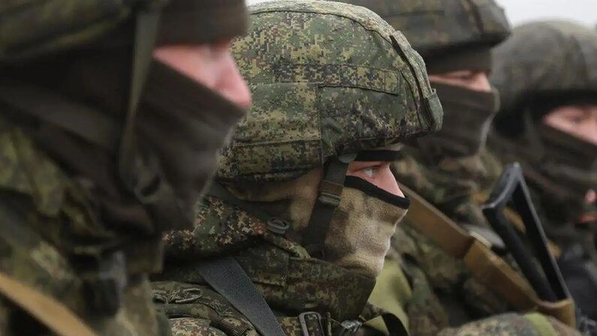 Российская армия отбила четыре атаки и разрушила опорник ВСУ в зоне СВО