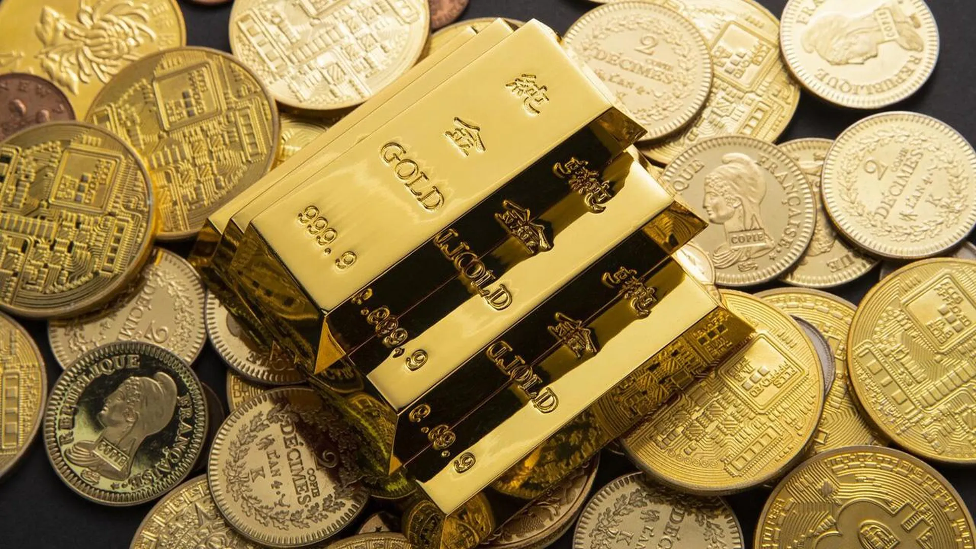 Заметная прибыль: экономист раскрыла, как долго стоит держать золотые активы