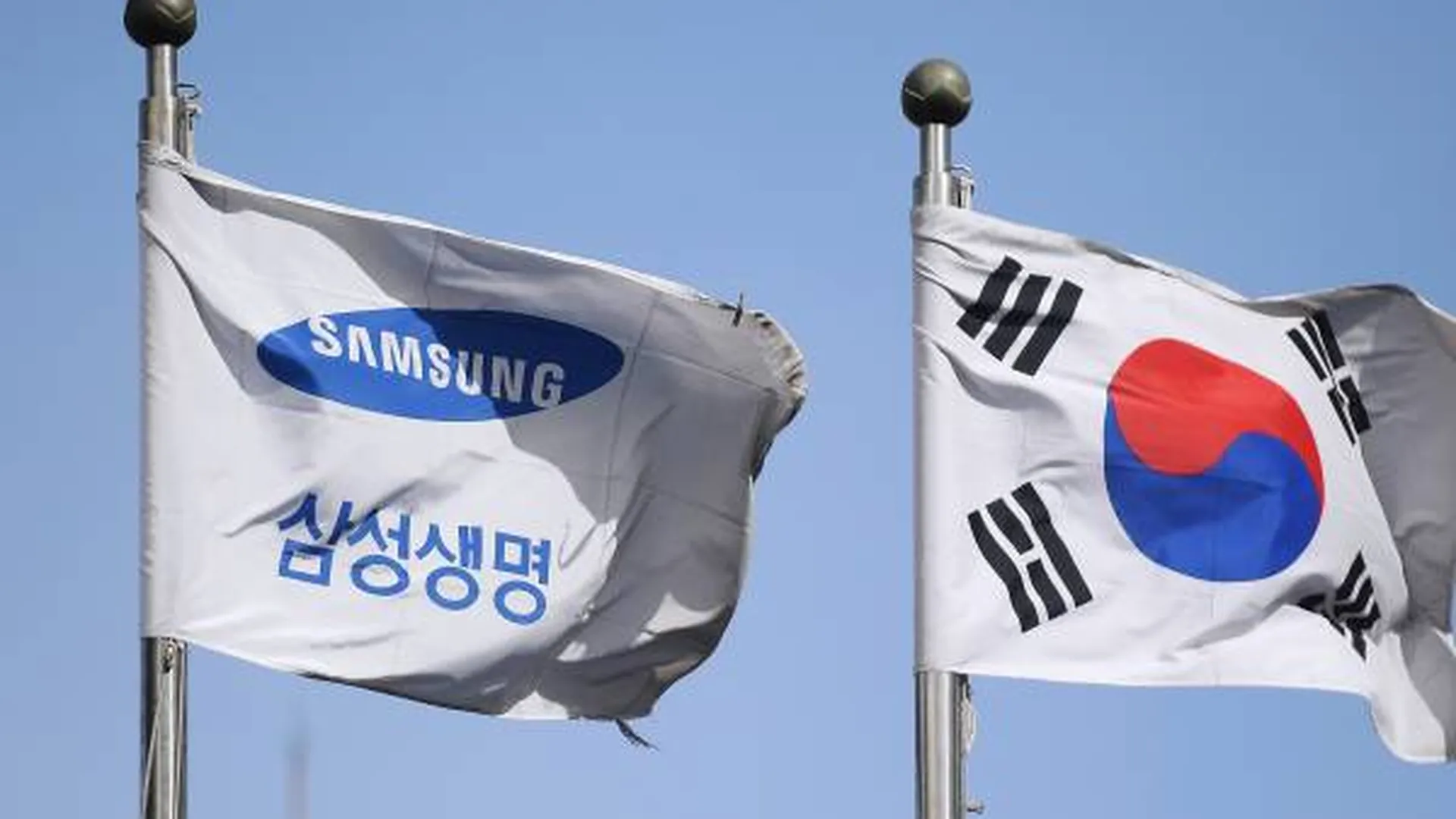 Вице-президента Samsung освободили из тюрьмы условно-досрочно спустя 7 месяцев