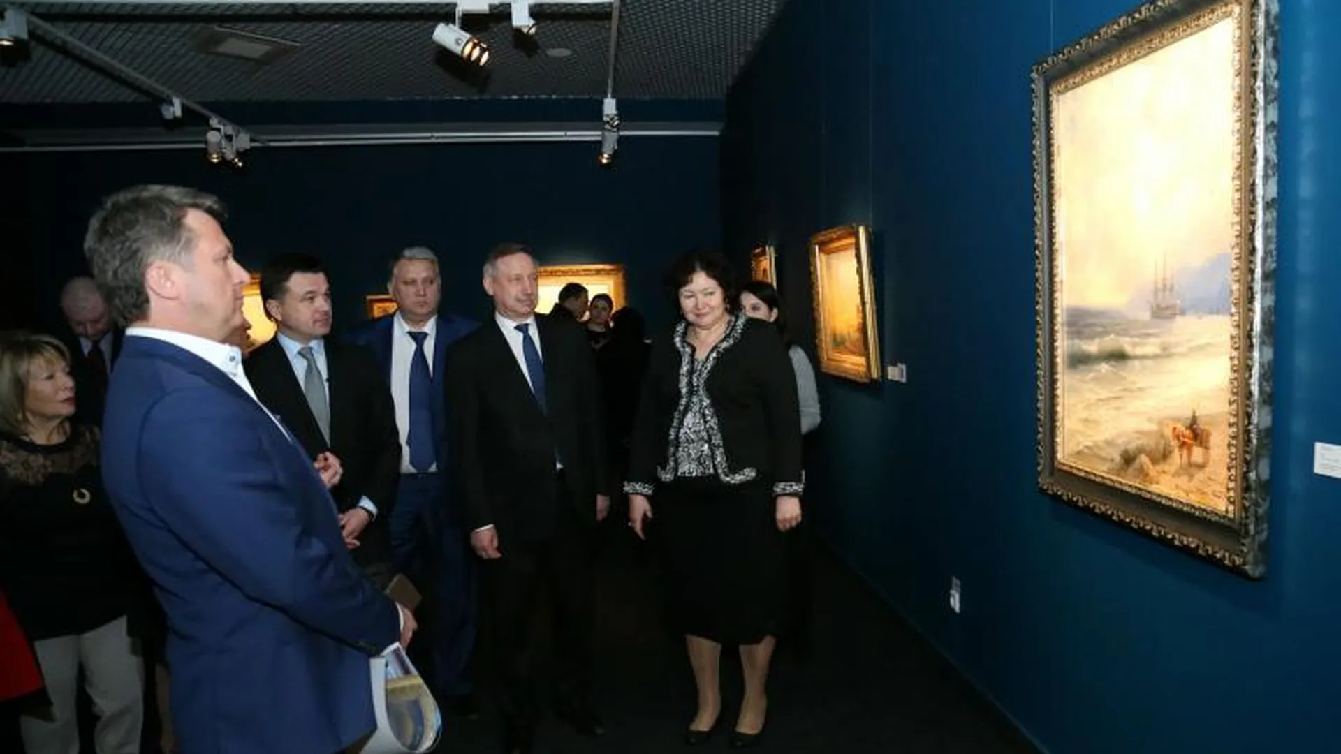 Воробьев открыл выставку Айвазовского в Истре