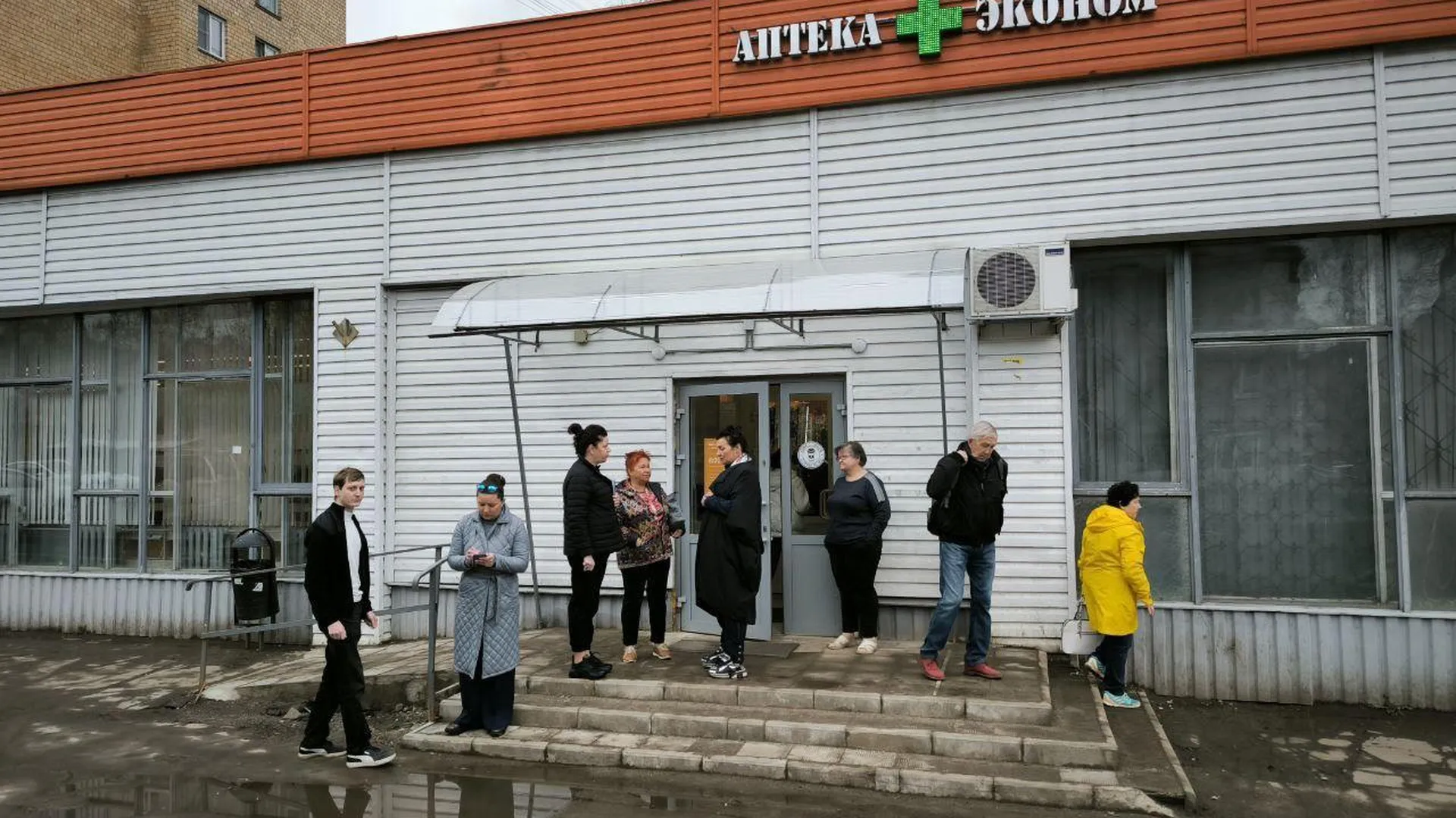 Торговые объекты в Лобне привели в порядок после замечаний Анны Кротовой