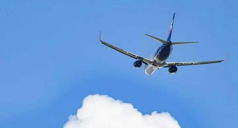 Аэропорт Сочи: несколько самолетов ушли на запасные аэродромы из-за погоды