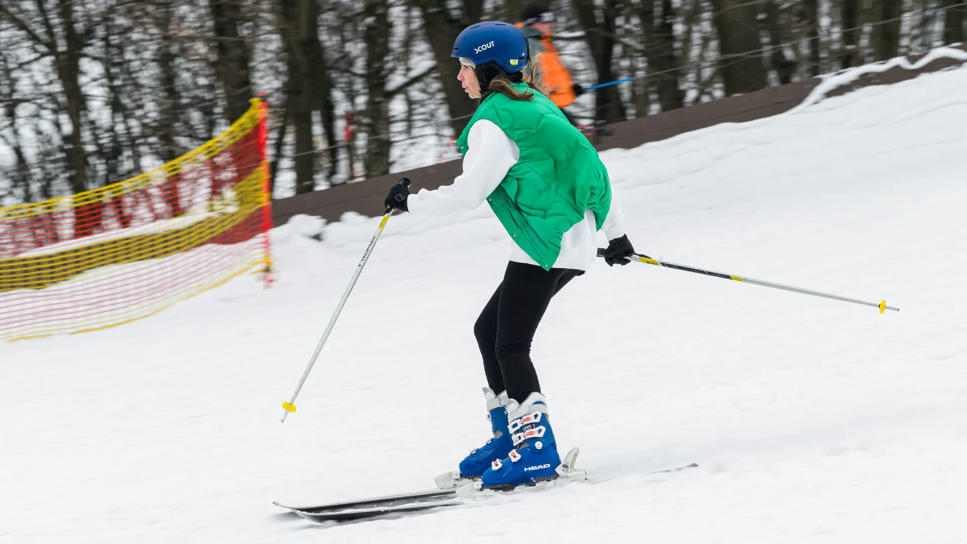 Более тысячи человек приняли участие в фестивале лыжного спорта в Подольске