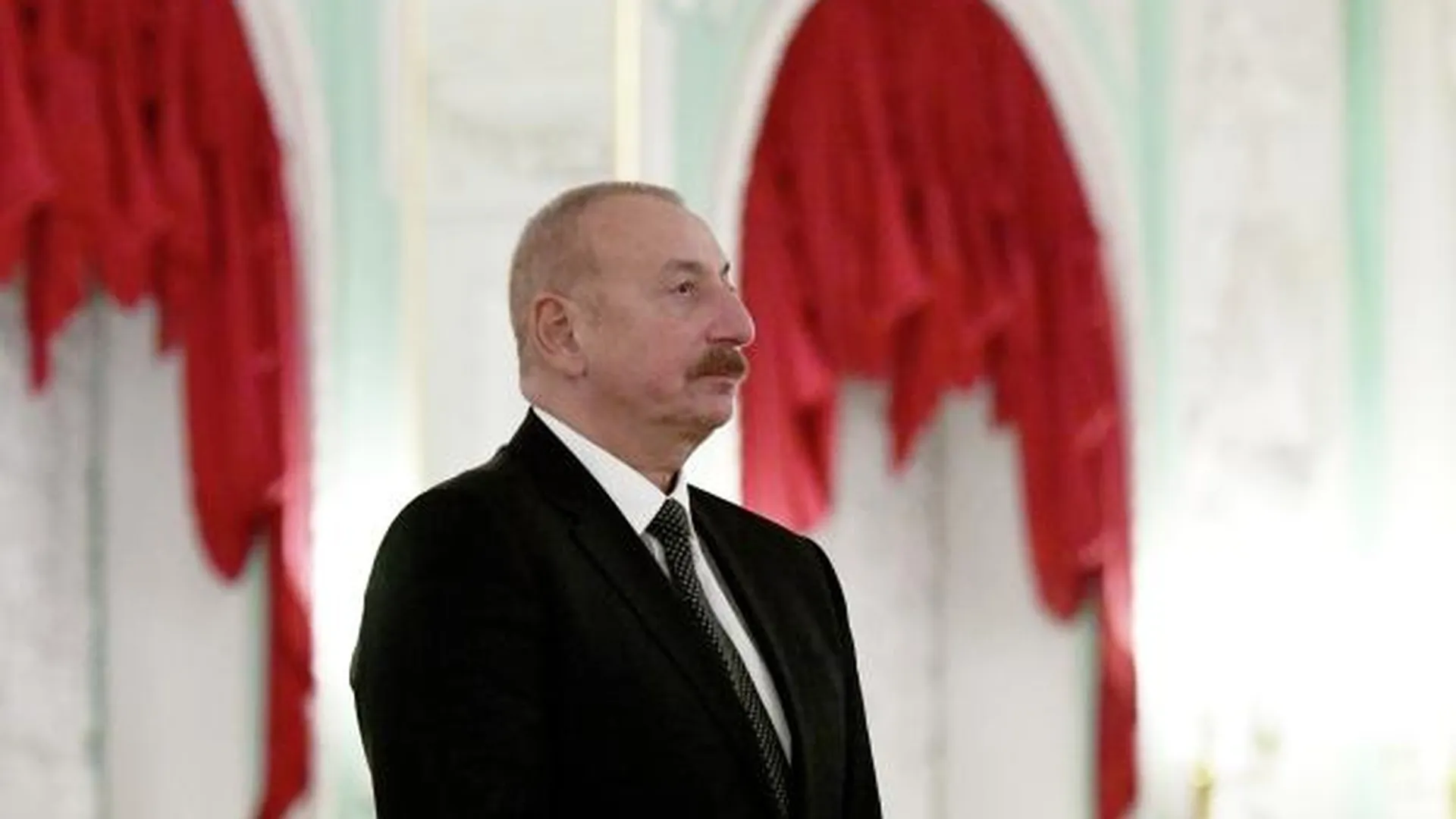 Стали известны предварительные итоги выборов президента Азербайджана