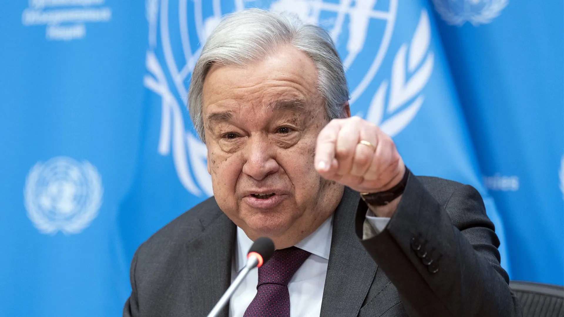 Генеральный секретарь ООН Антониу Гутерриш призывает Украину к мирным переговорам. Фото: Lev Radin