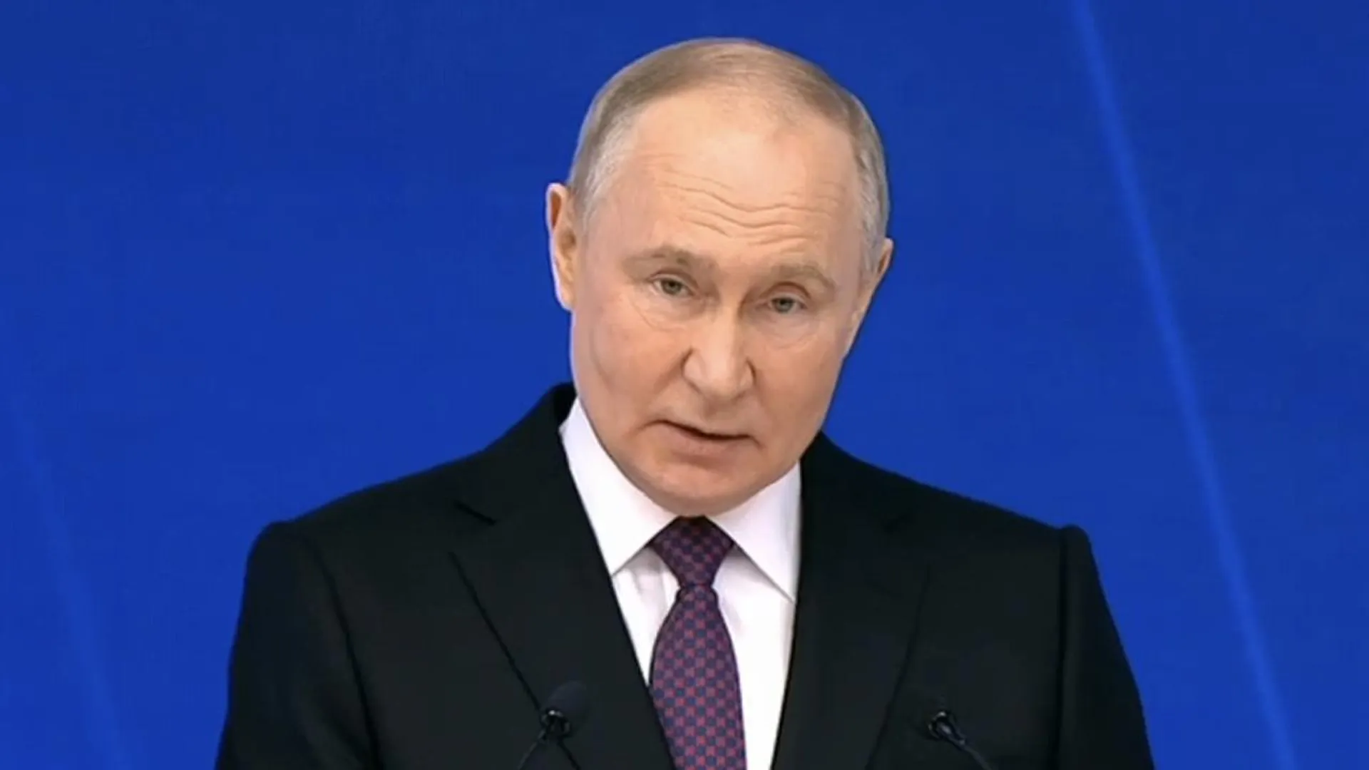 Владимир Путин: российский бизнес направил миллиарды рублей для поддержки СВО