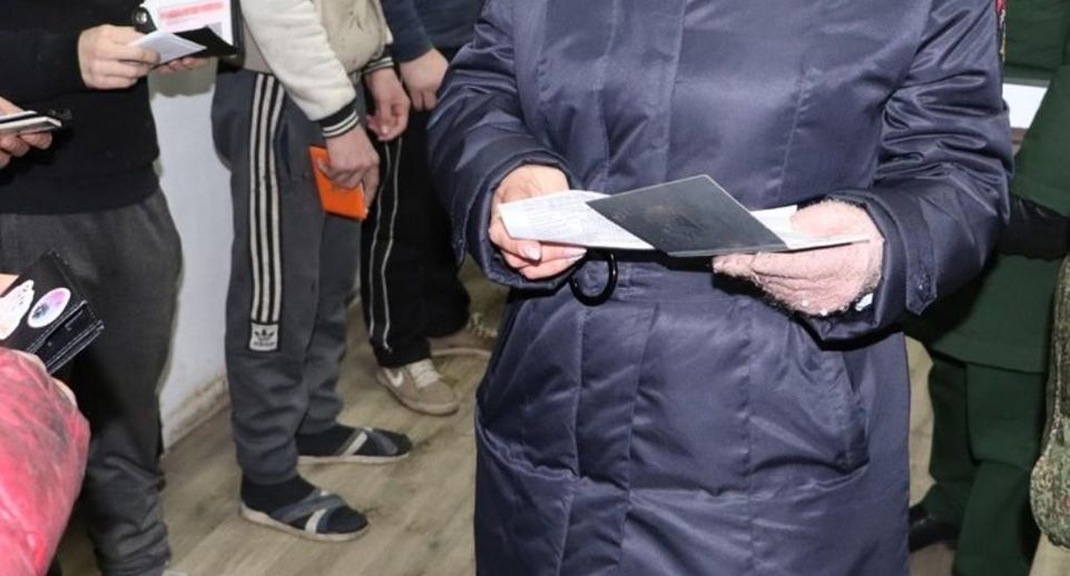 Проведена проверка соблюдения требований закона по воинскому учету среди рабочих в Краснознаменске