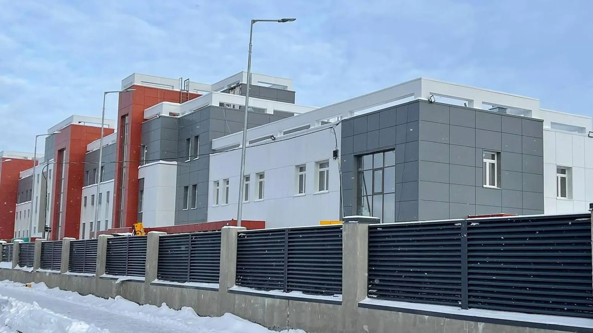Новая поликлиника готовится к открытию в Серпухове