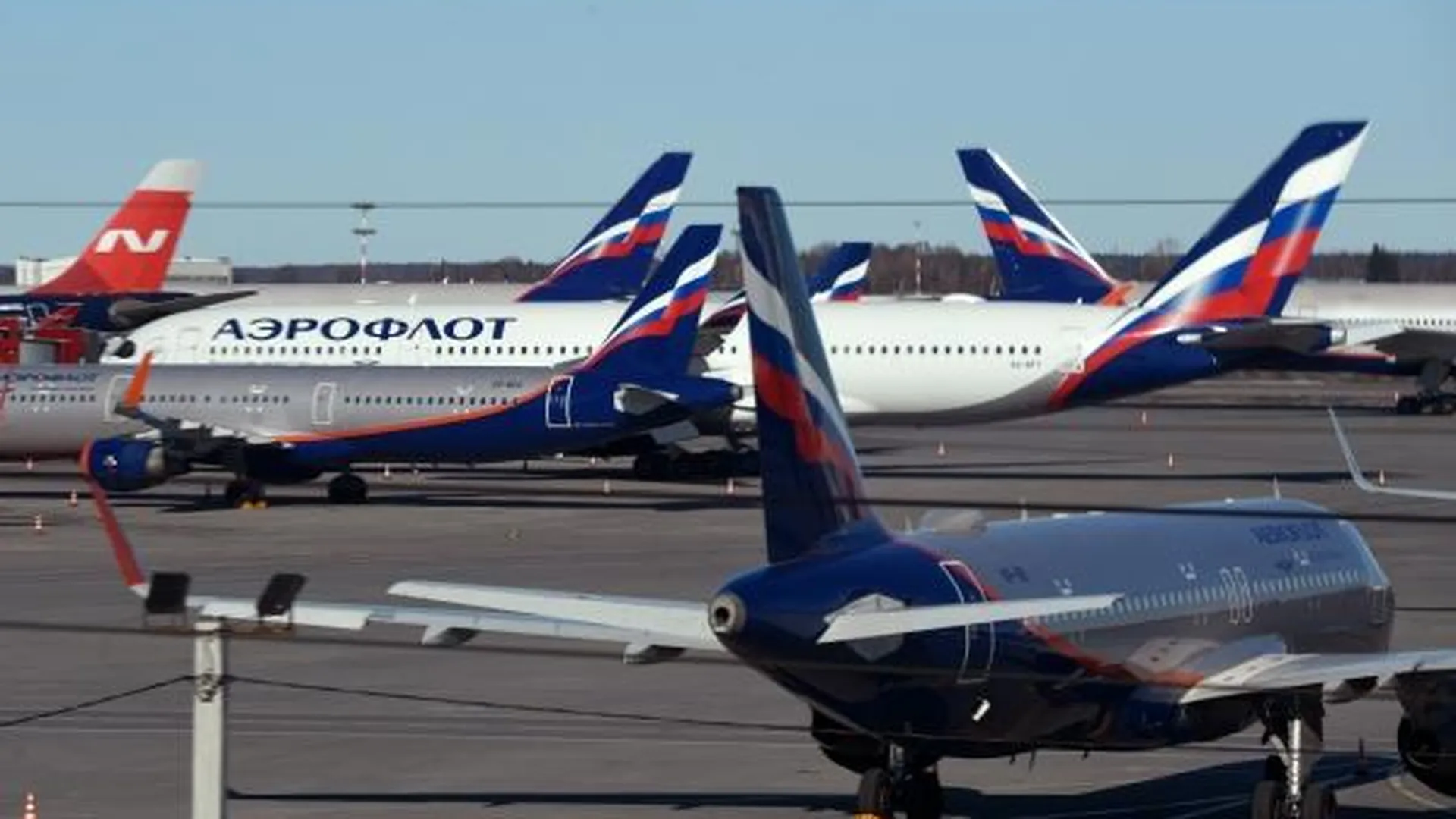 Путин 7 февраля обсудит с членами правительства развитие авиаперевозок