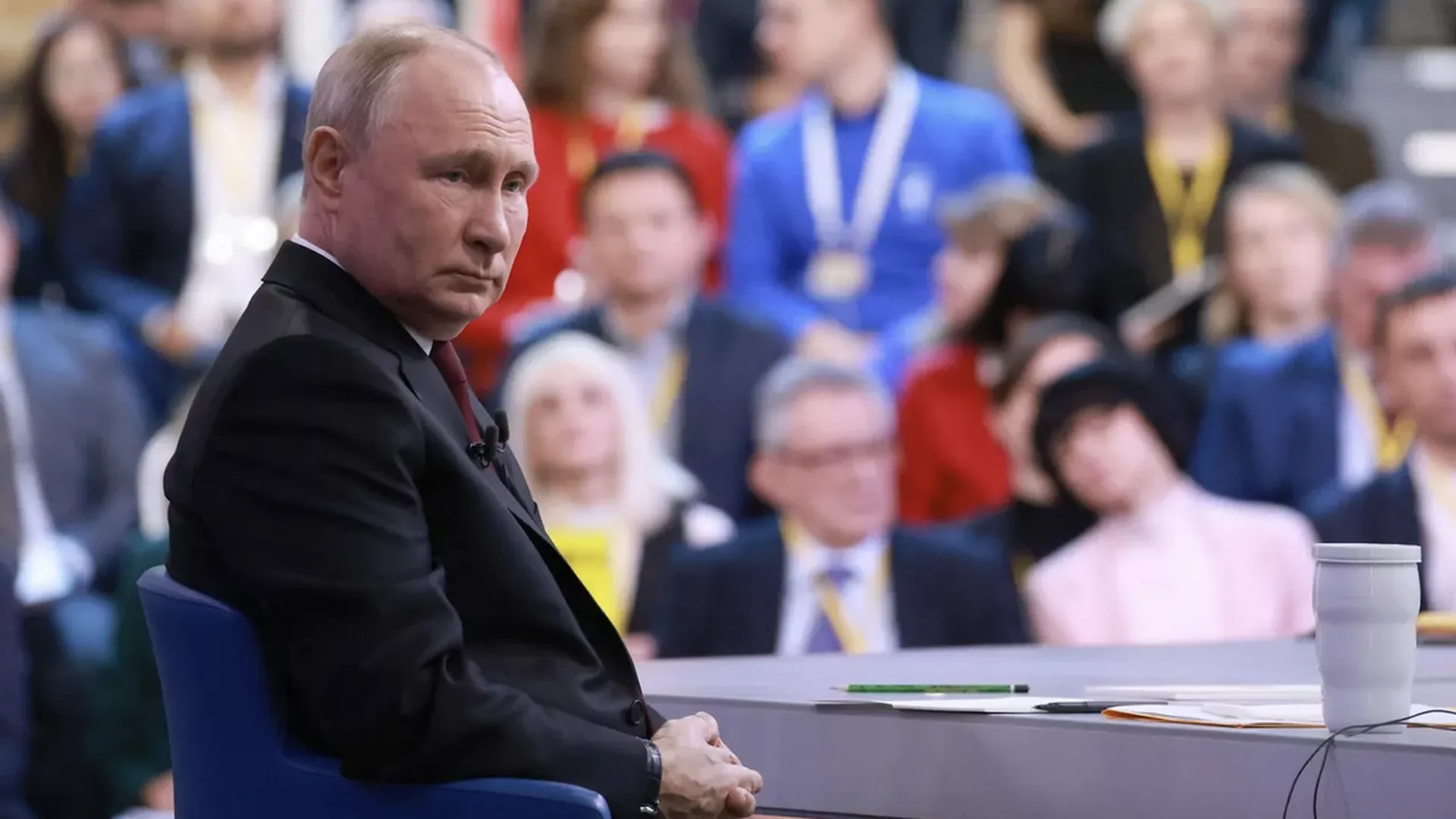 Вопрос о регистрации группы избирателей в поддержку Путина рассмотрят 20 декабря