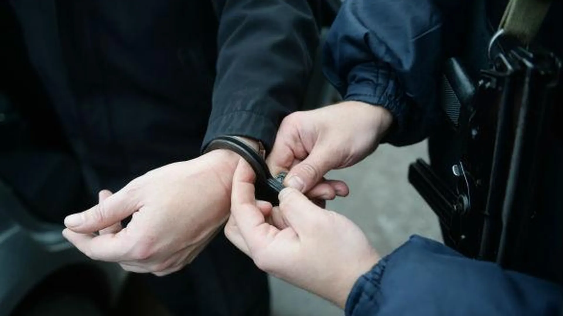 В ГСУ СК РФ по Москве проводятся обыски и задержания