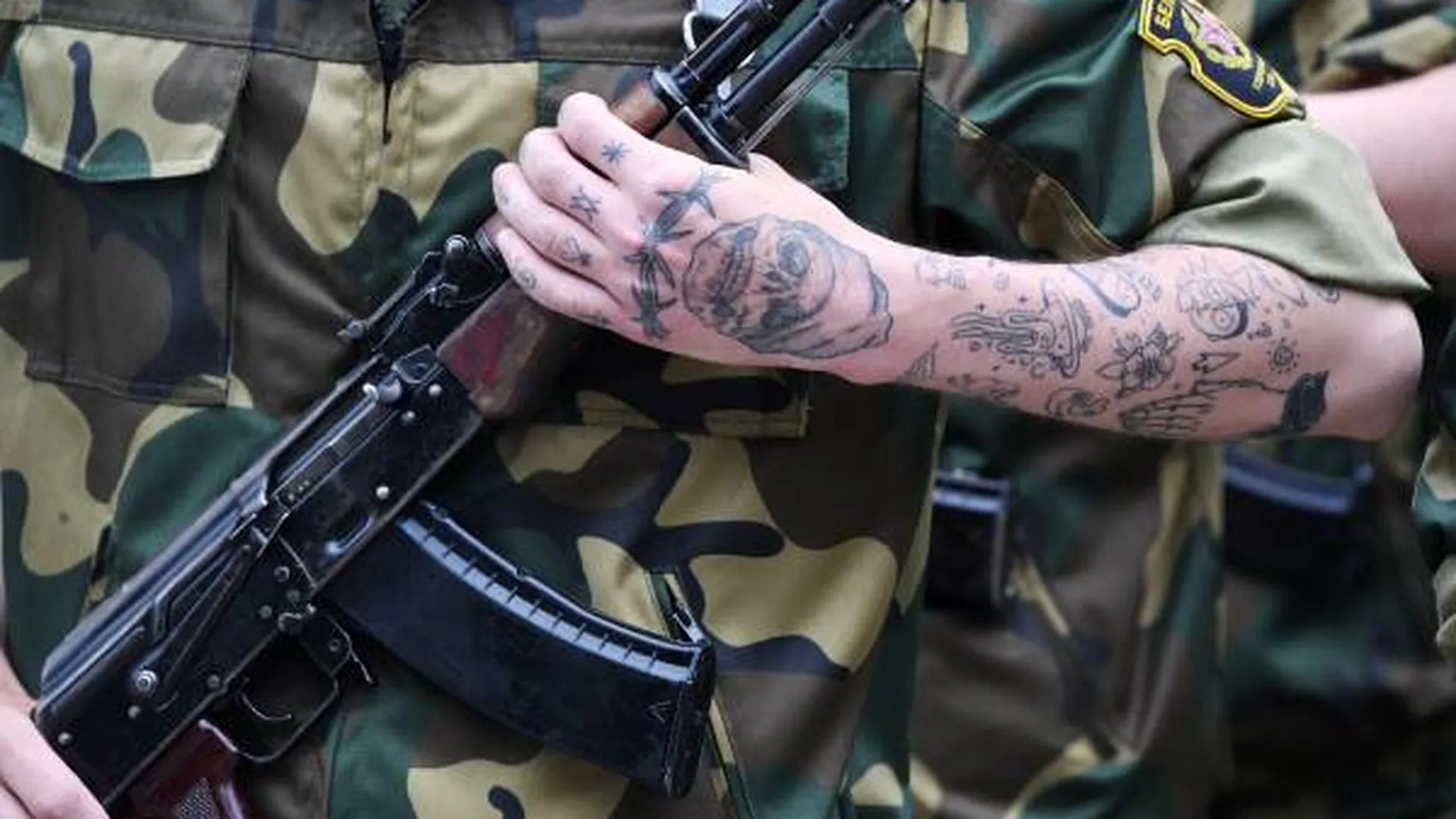 Солдат-срочник расстрелял сослуживцев на Украине