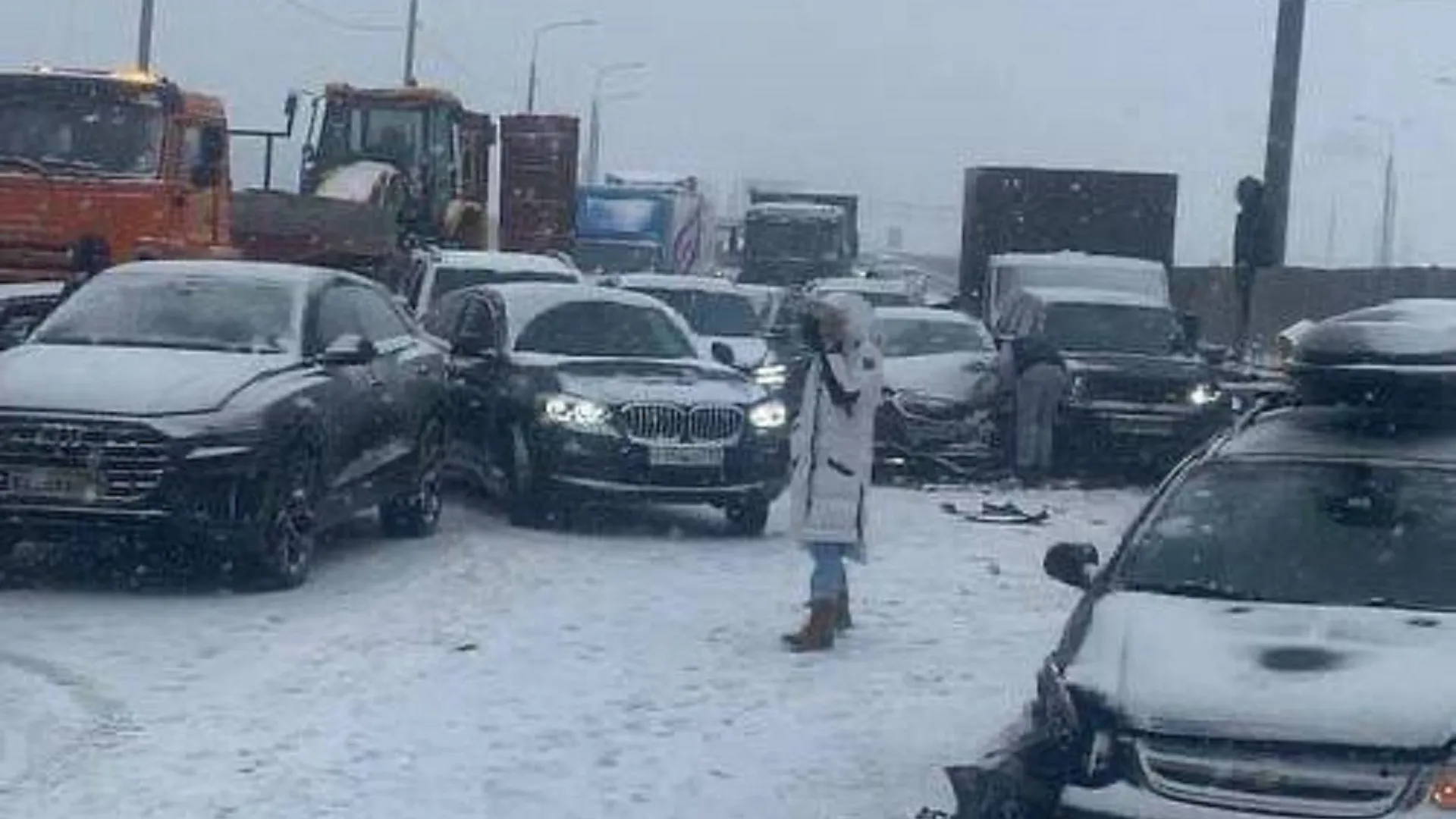 Госавтоинспекция усиливает меры в связи с массовым ДТП на Новорижском шоссе