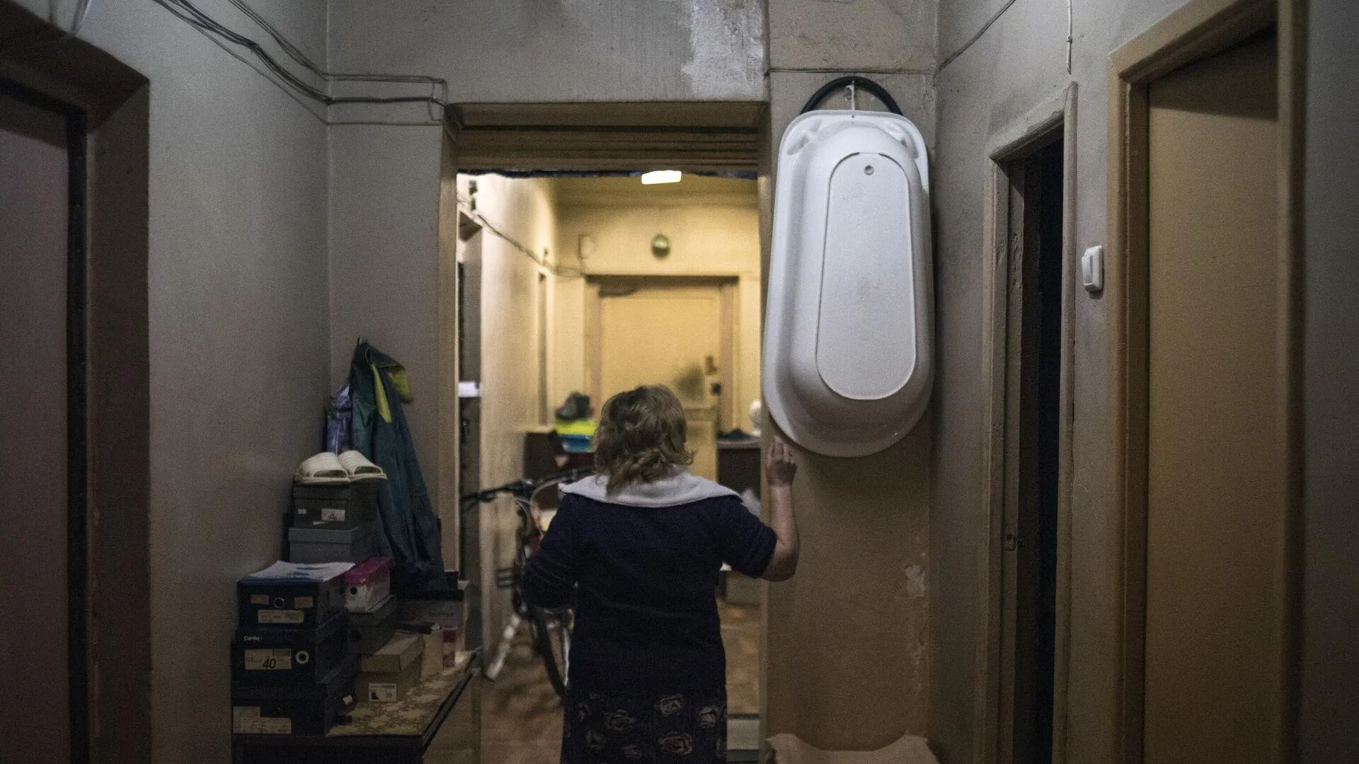 Малоимущие семьи вне очереди переселят из собственного аварийного жилья в съемное