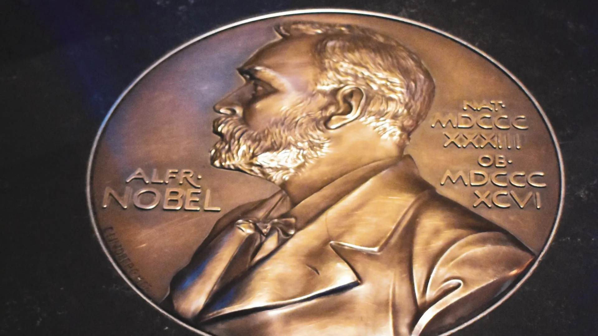 Стали известны имена лауреатов Нобелевской премии по медицине