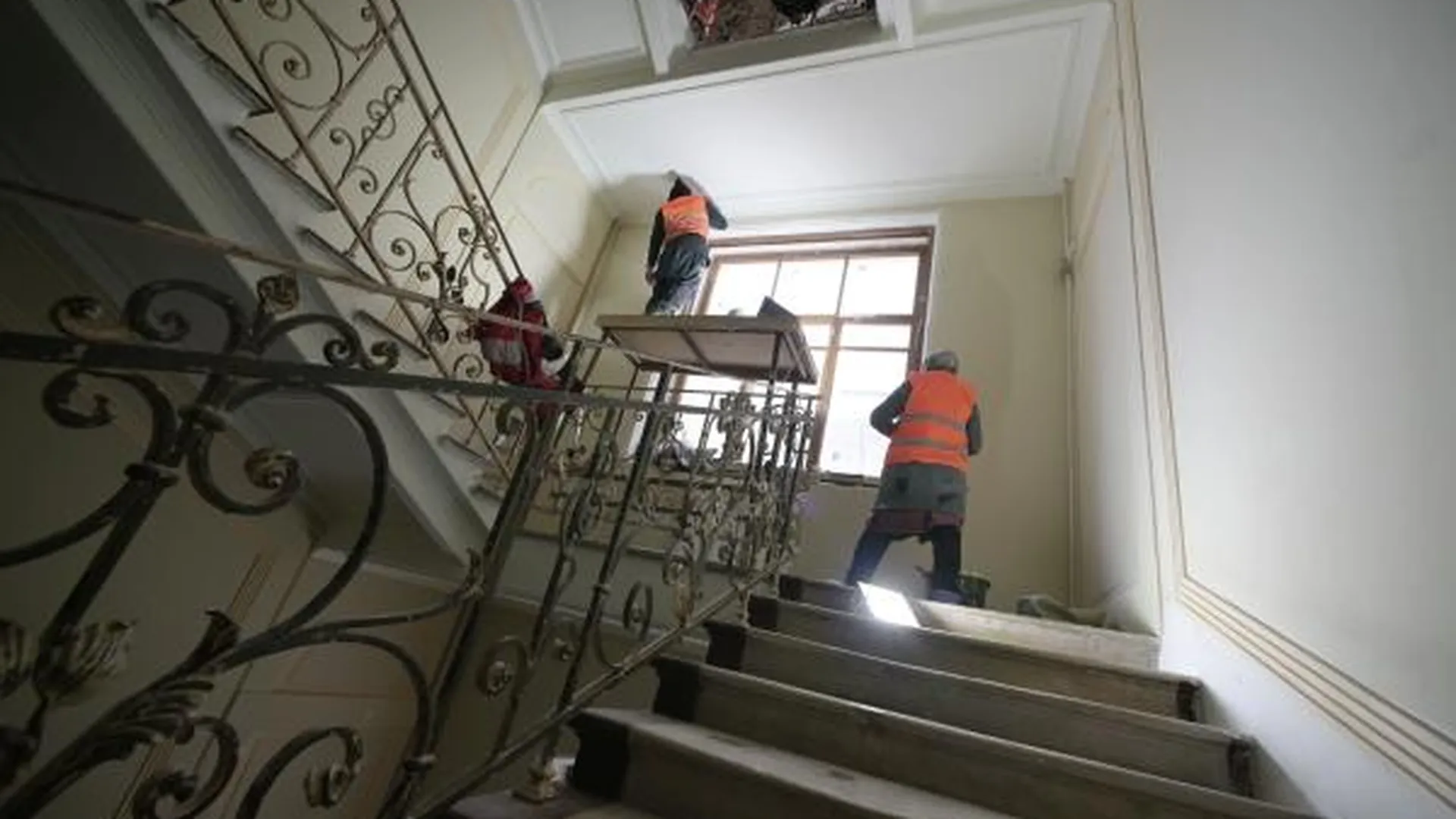 Десять зданий работы Розенфельда отремонтировали в Москве