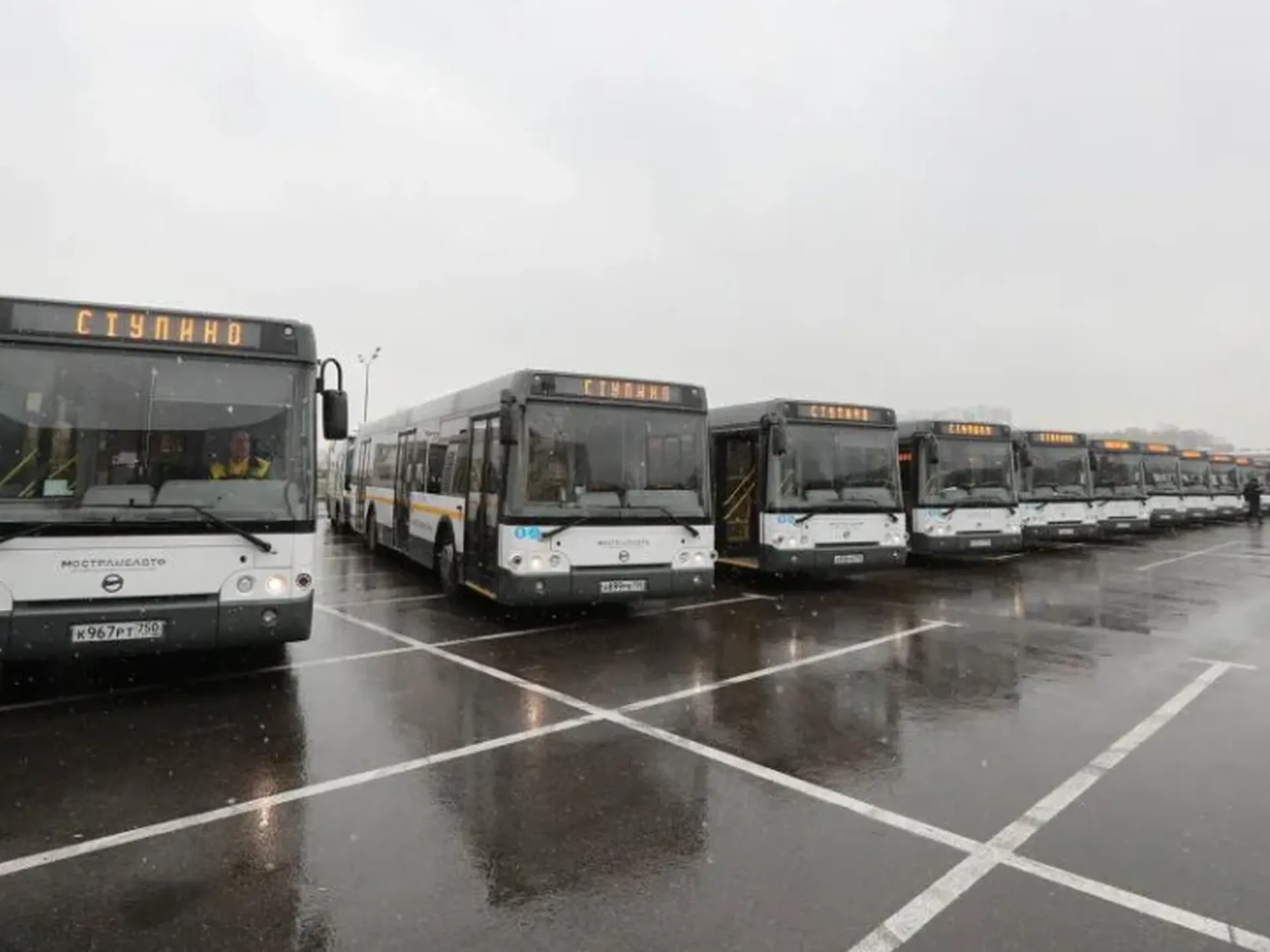 Работа в Подмосковье: в Мострансавто нужны водители автобусов