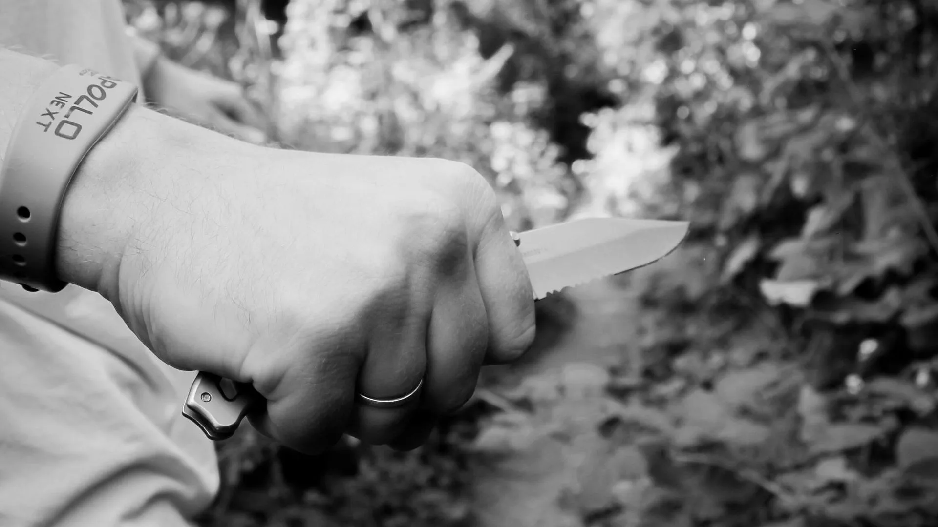 Разъяренный мужчина с ножом ворвался в компьютерный клуб во Фрязине