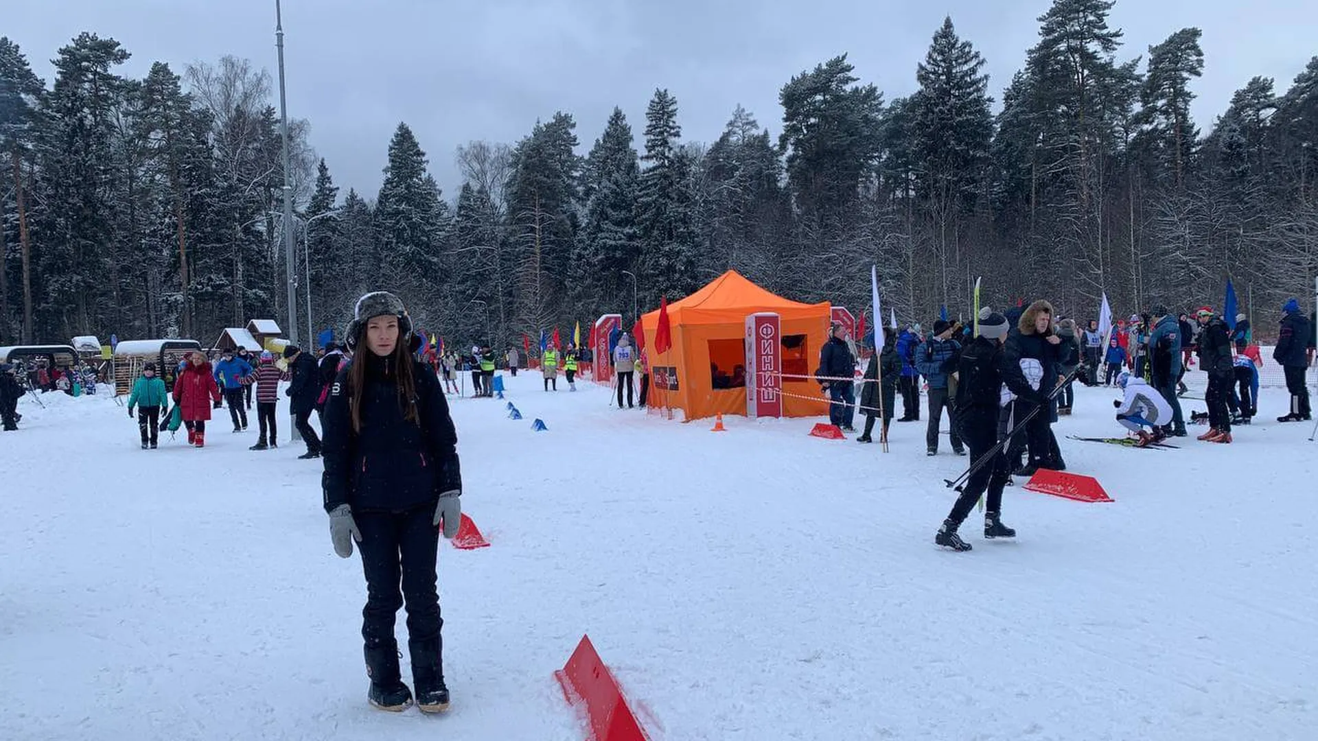 Гонка «Мытищинская лыжня» собрала 600 участников от мала до велика