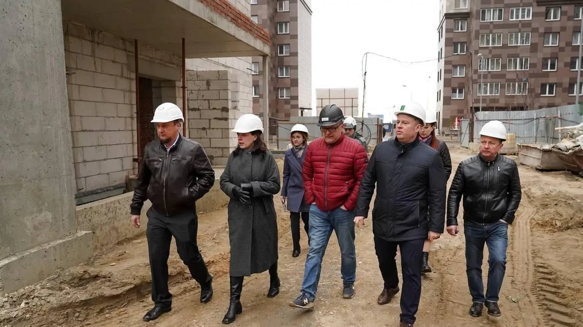 Глава Котельников рассказал про ход строительства нового детского сада