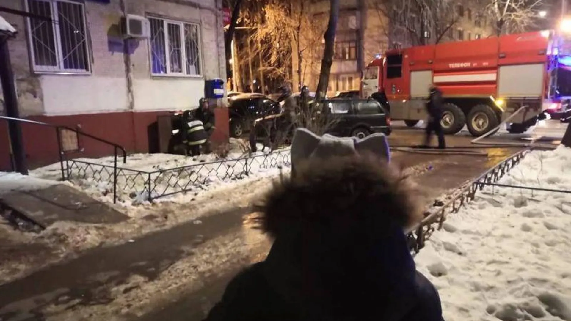 Бездомные развели костер в подвале и чуть не спалили жилой дом в Дмитрове