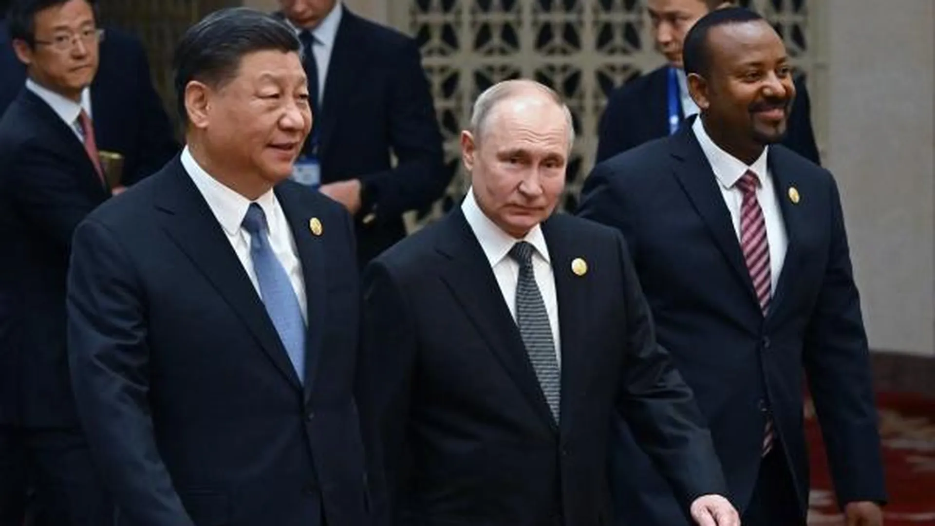 Путин заявил в Пекине об общих целях России и Китая