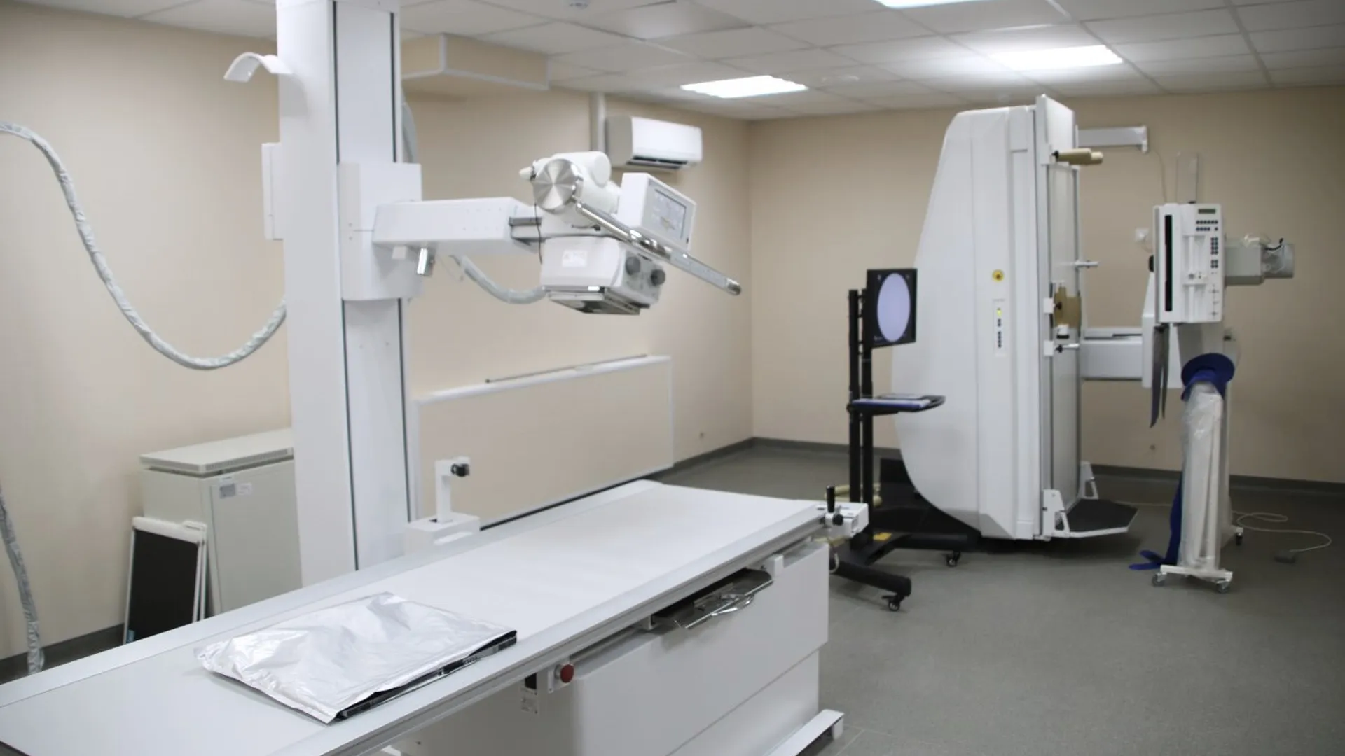 Новый рентген-кабинет открыли в центральной больнице Можайска
