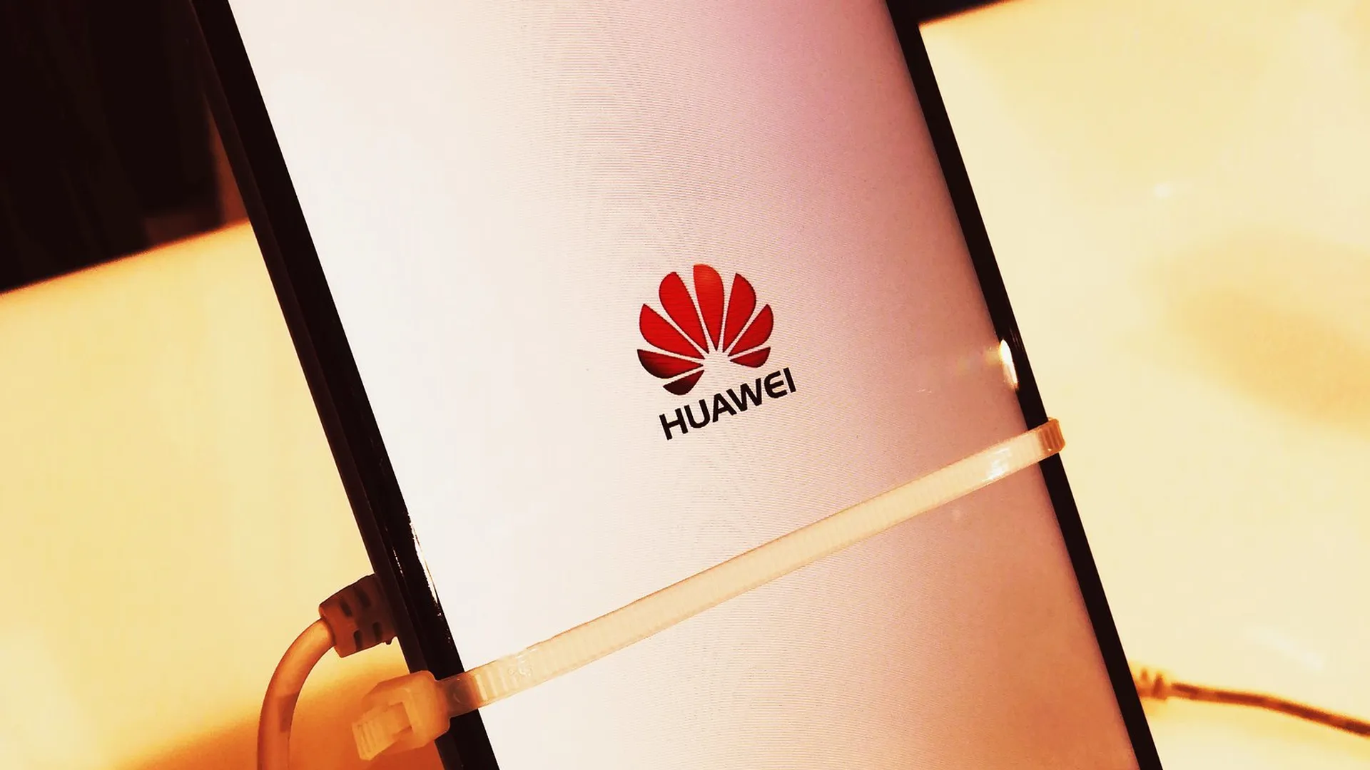 На Huawei и Honor могут перестать работать мобильные банки
