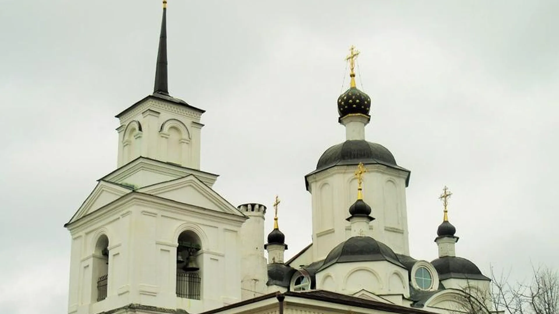 Дмитрие-Солунская церковь в Рузе