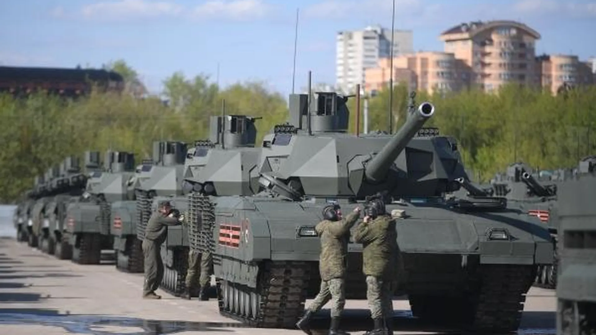 Кончаются танки. Т-14 Армата. Танк т14. Российский танк т-14 "Армата". Новый танк т 14 Армата.