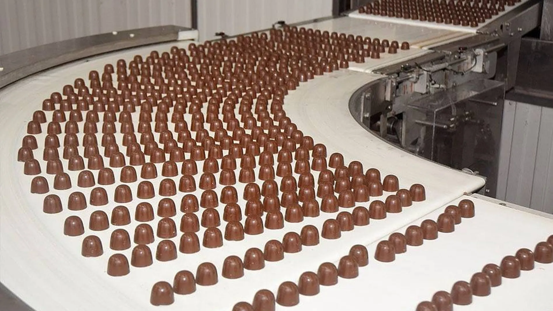 Первая шоколадная фабрика. Егорьевск шоколадная фабрика. Егорьевск шоколадная фабрика победа экскурсии. Фабрика шоколада экскурсия Егорьевск. Егорьевская кондитерская фабрика победа.