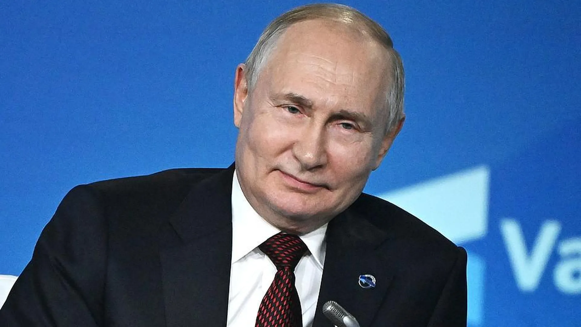 Херш рассказал о растущем в мире недовольстве Байденом и уважении к Путину