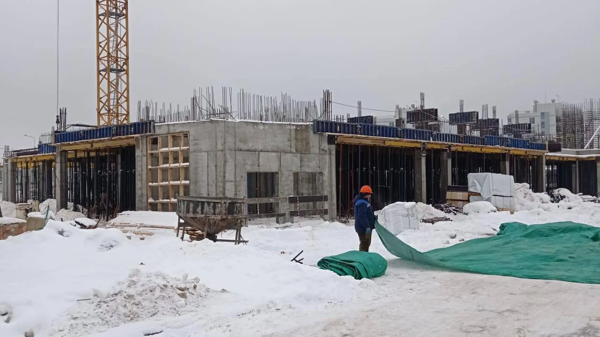 Строительство консультационно-диагностического центра продолжается в селе Ромашково Одинцовского округа