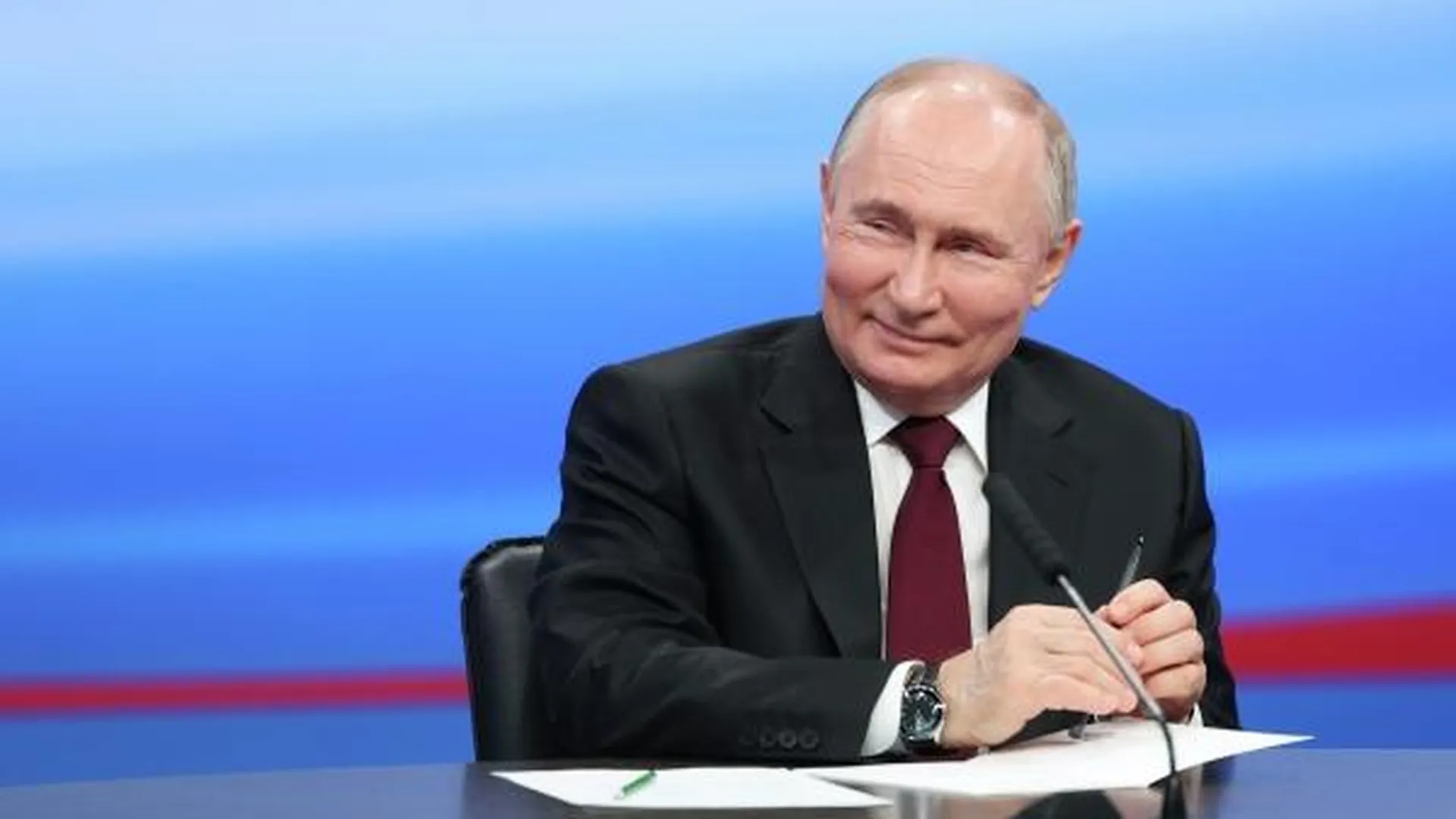 Безоговорочная победа. Путин оставил соперников далеко позади после подсчета 100% протоколов