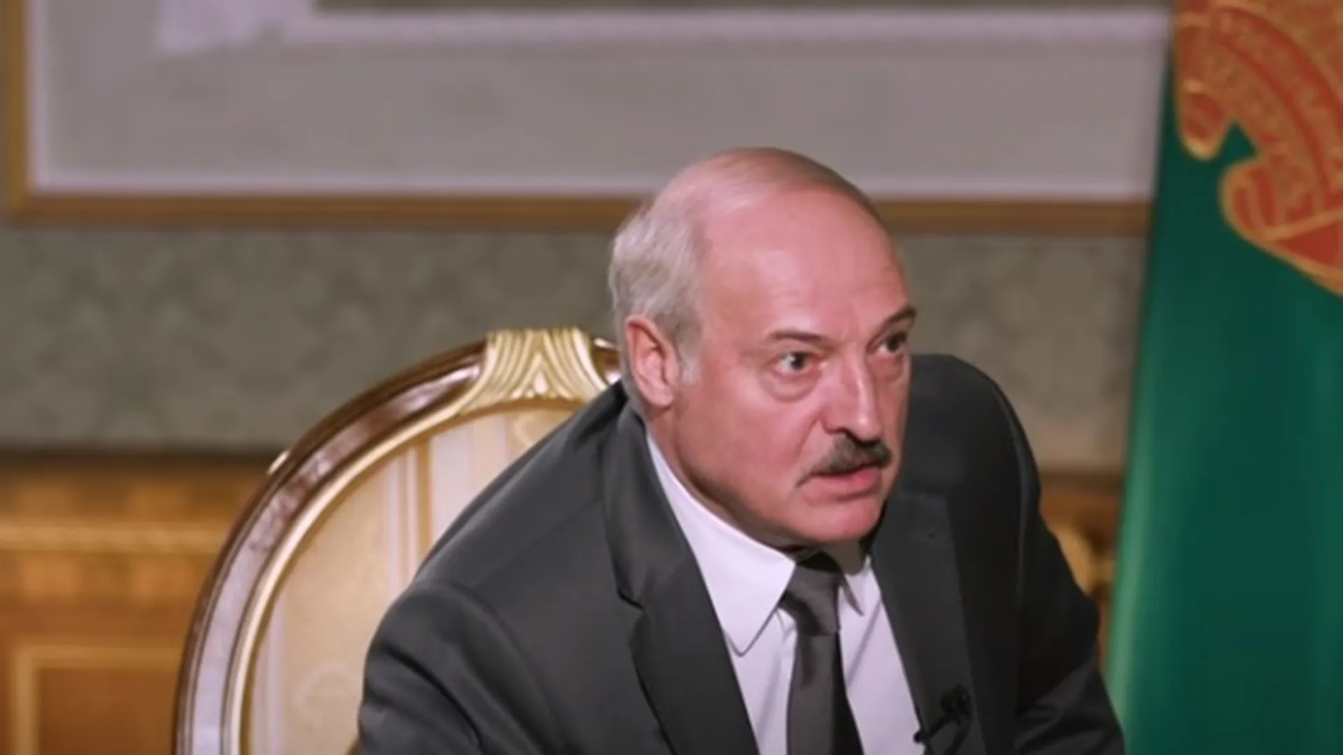 Лукашенко объяснил, почему был против Беловежских соглашений
