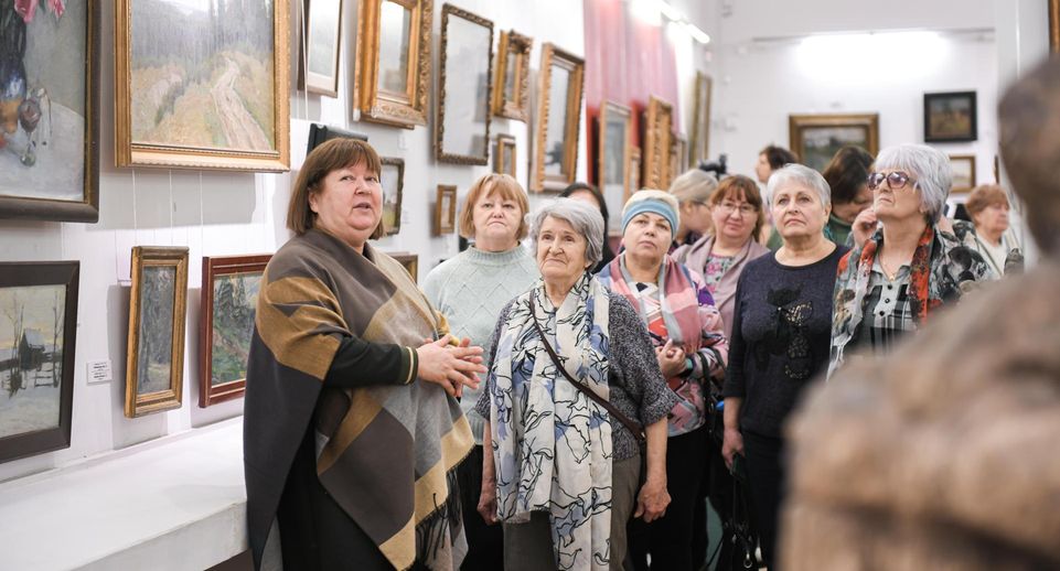 Выставка картин о Крыме началась в галерее имени Горшина в Химках