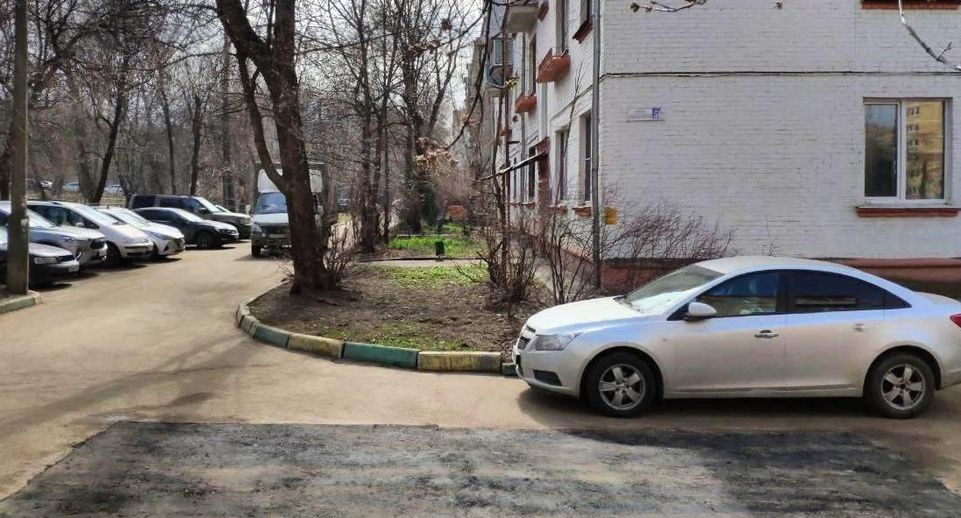 Свыше 6 тысяч ям отремонтировали во дворах в Подмосковье с начала апреля