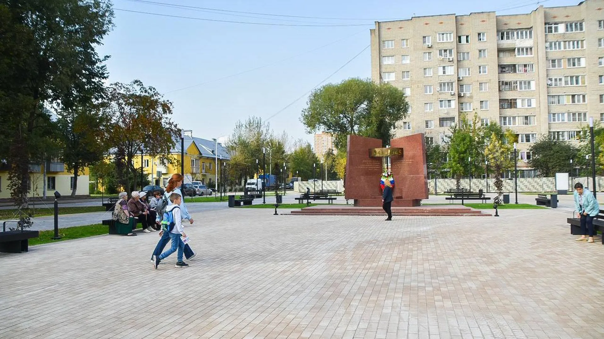 Сквер Защитников Родины в Подольске открыт для местных жителей и гостей муниципалитета