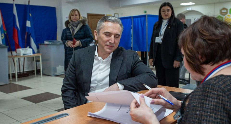 Губернатор Тюменской области Моор отдал свой голос на выборах президента