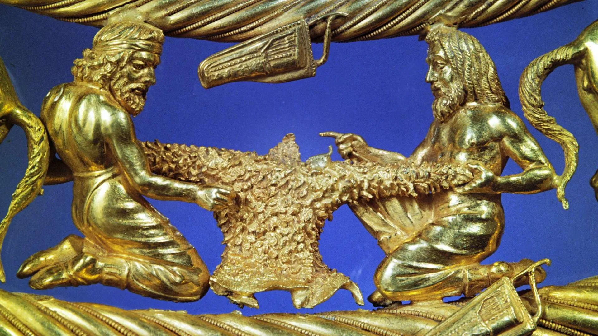 «Договорняк» Киева и Нидерландов. Скифское золото может не вернуться в музеи Украины
