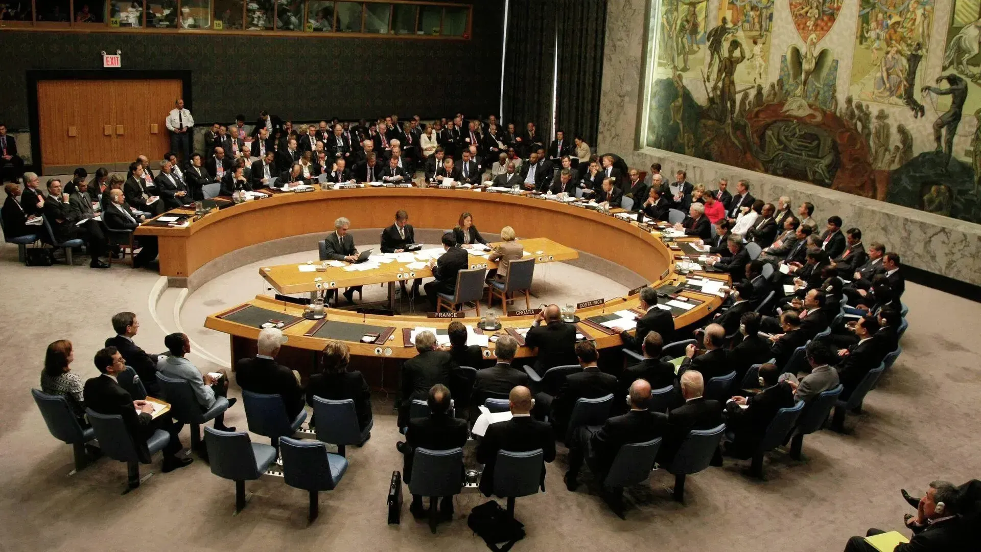 Россия запросила срочное заседание СБ ООН из-за обстрела Лисичанска