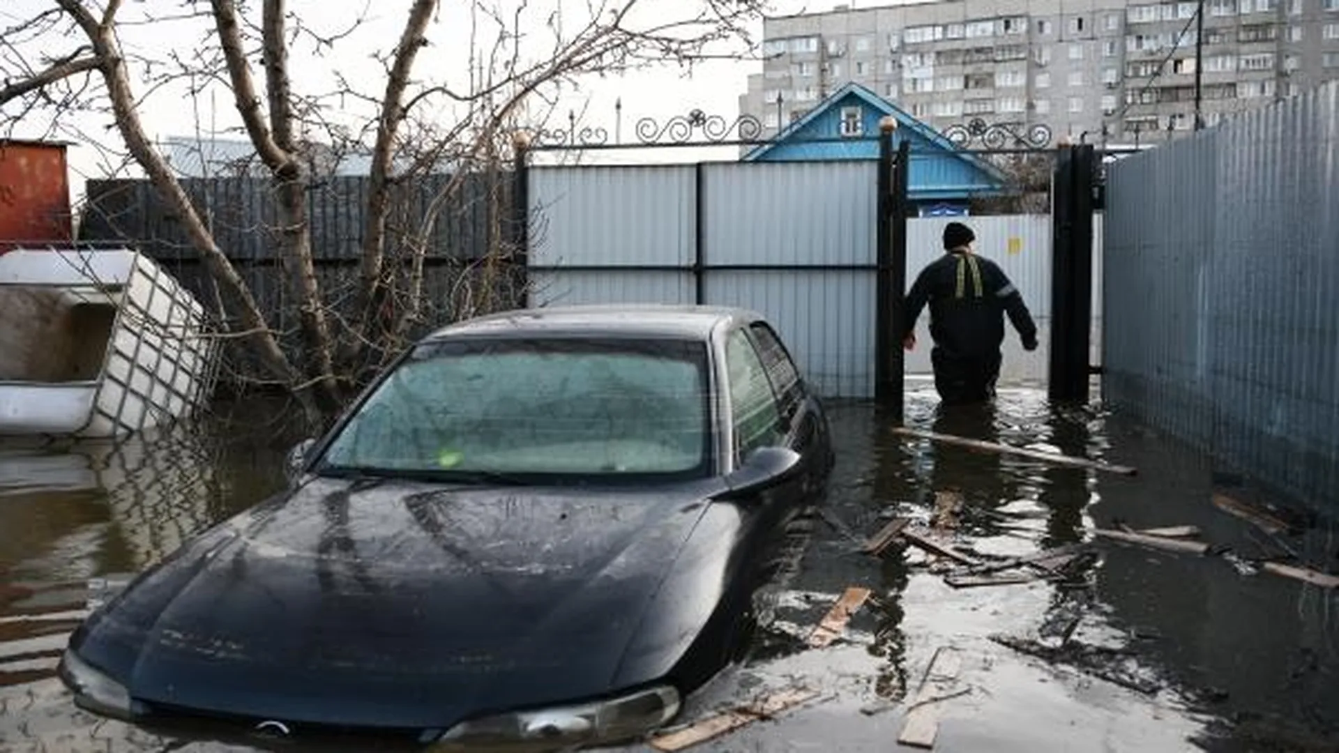 Река Урал в Орске опустилась почти на два метра
