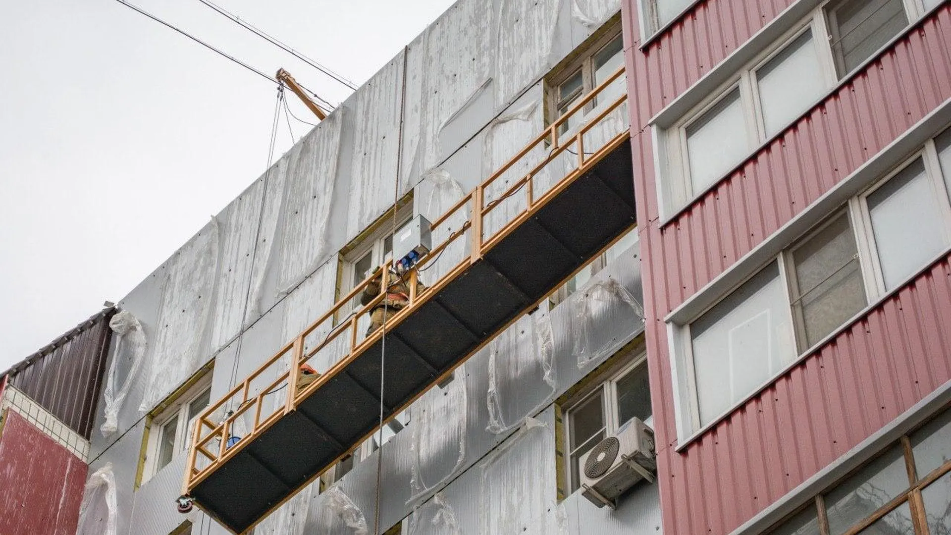 Фасады 640 домов отремонтируют в Подмосковье в 2020 году
