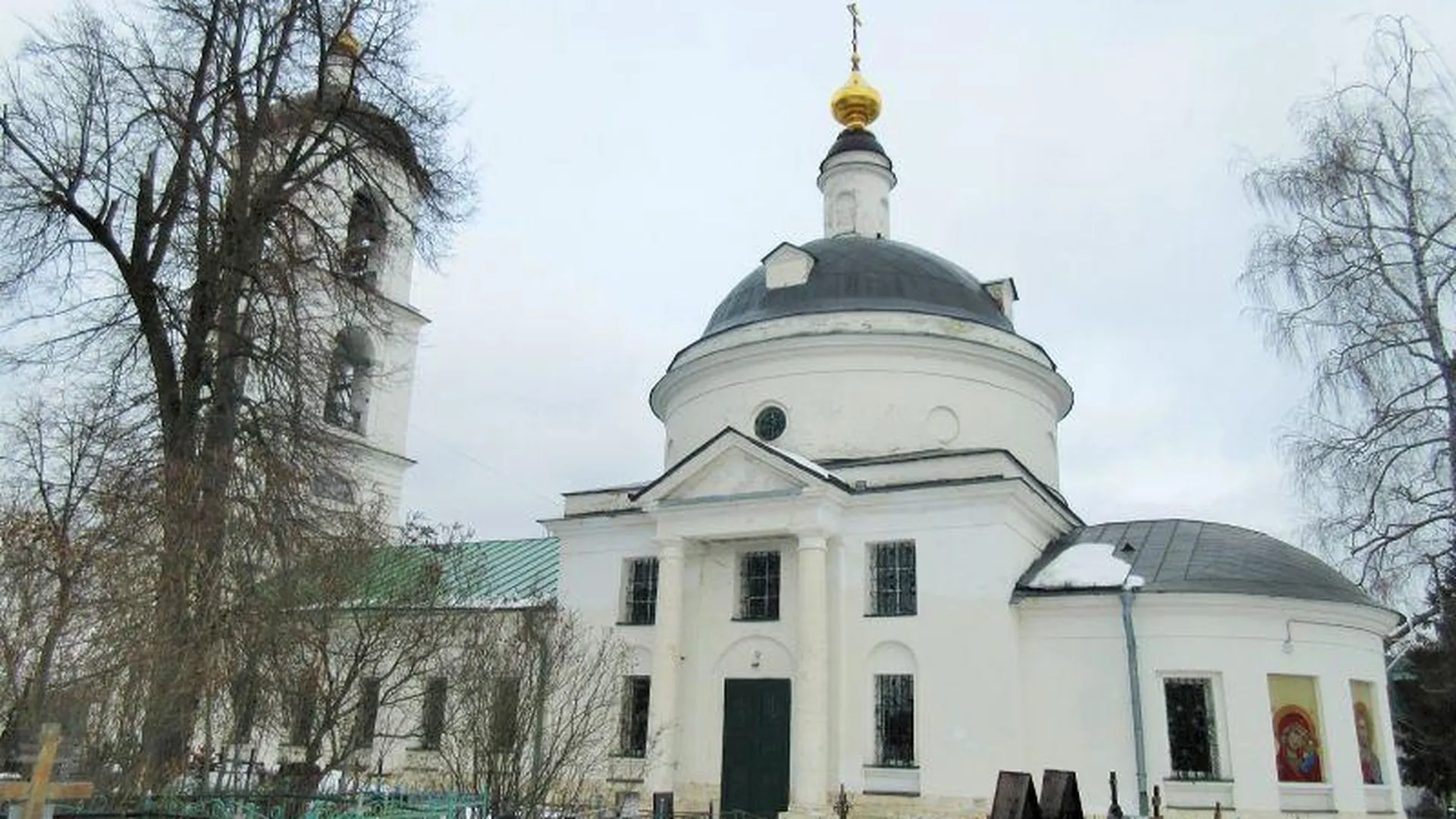 Богоявленская церковь в Бисерово