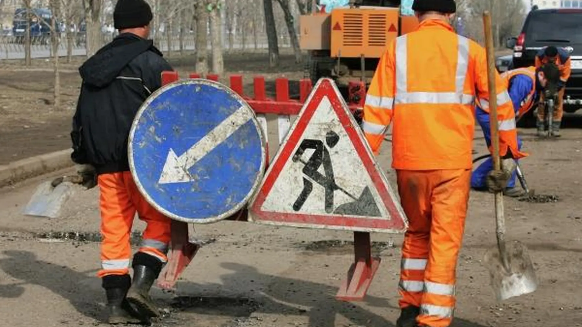 Ямочный ремонт дорог начали в Реутове
