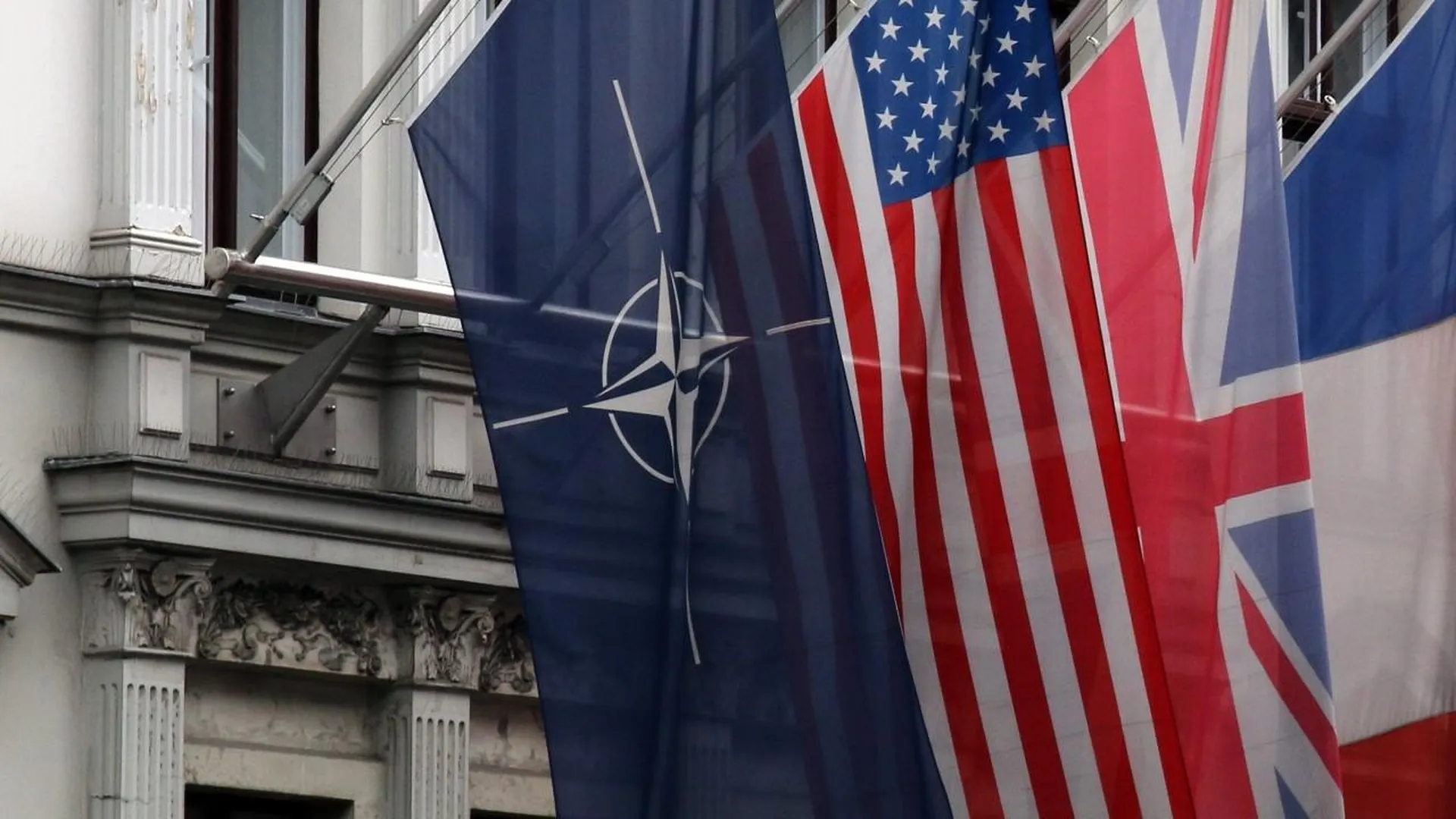 В Киеве заявили, что ждут приглашения Украины в НАТО на саммите в Вашингтоне