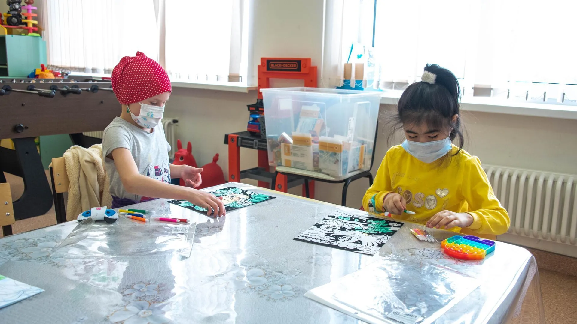 Около 2,5 тысячи детей прошли лечение в Московском областном онкологическом диспансере в 2023 году