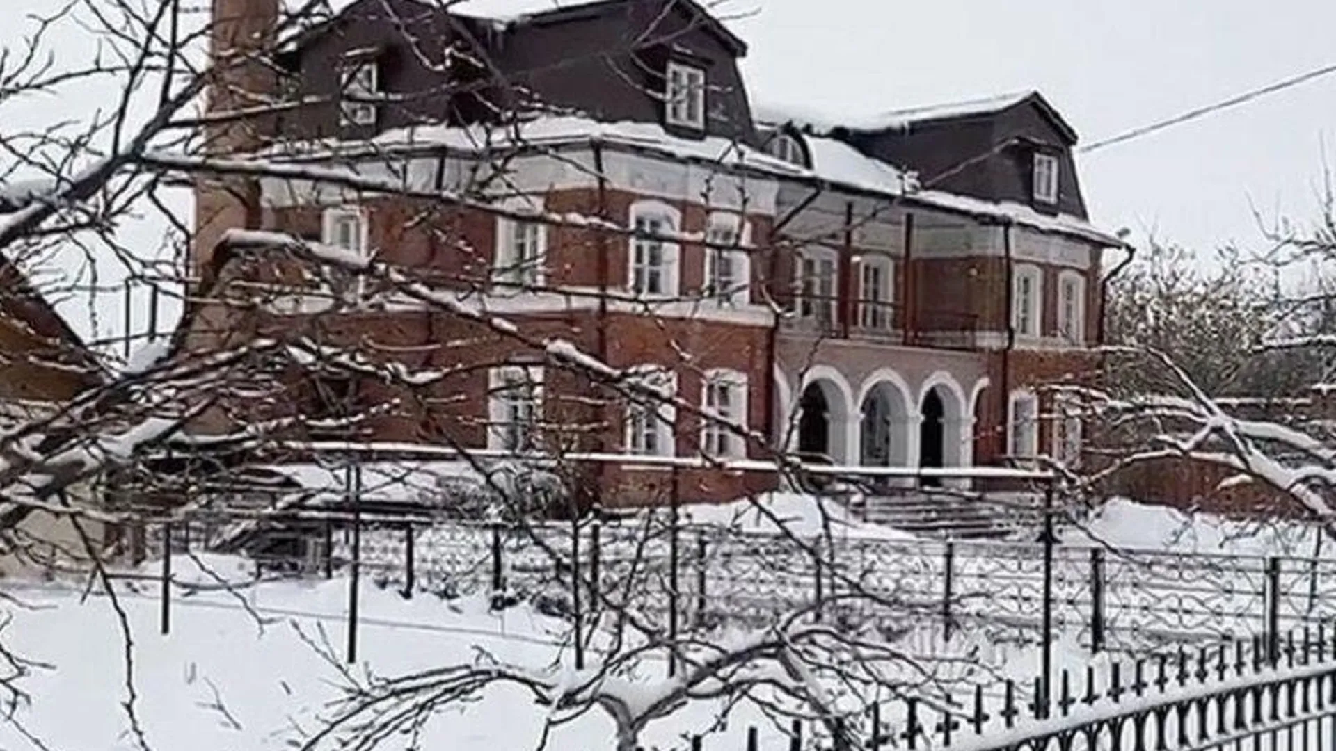 В Подольской епархии молятся за исцеление пострадавших при взрыве в монастыре Серпухова