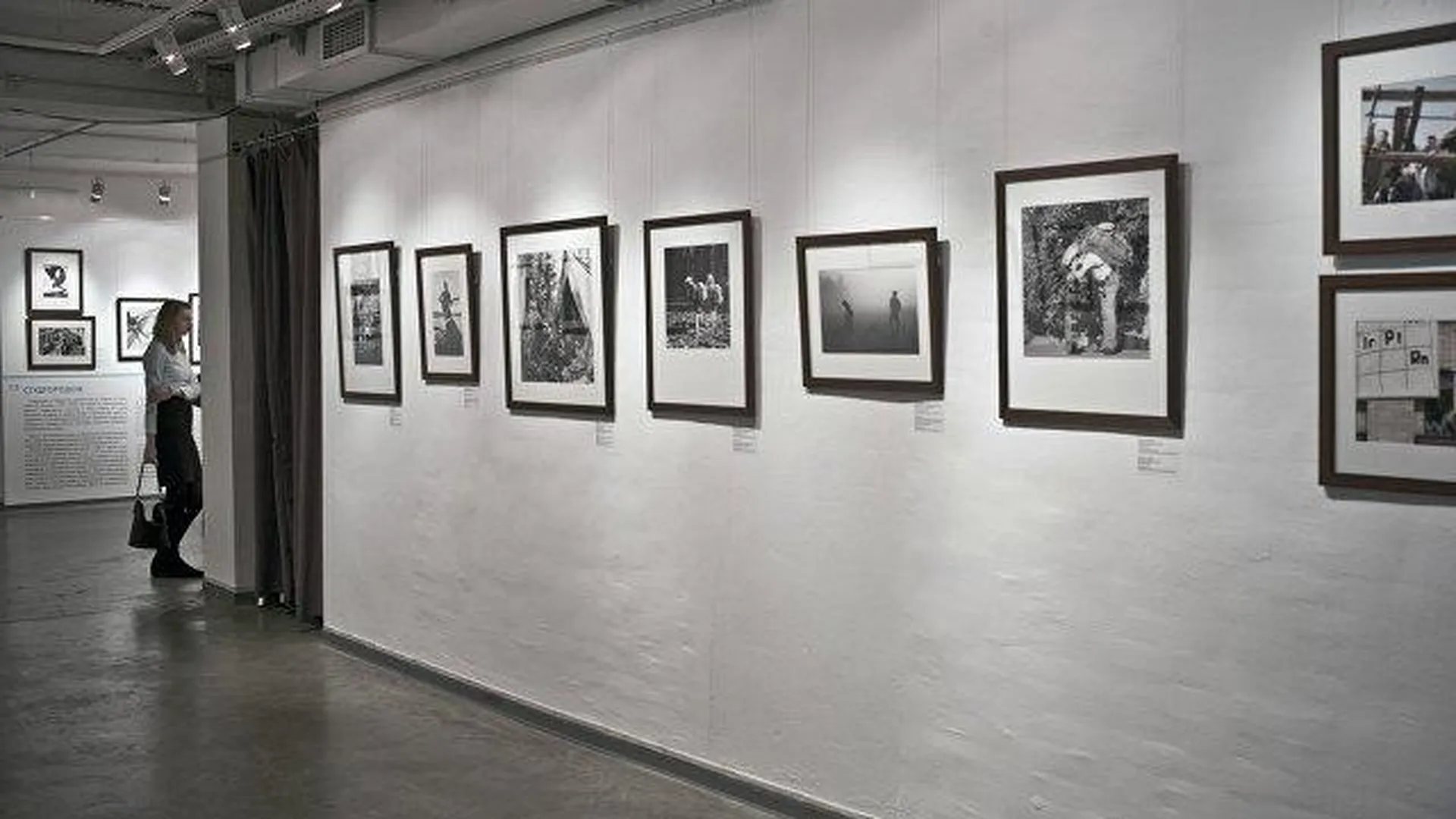 В Москве открылась выставка фотографий Дугласа Киркланда